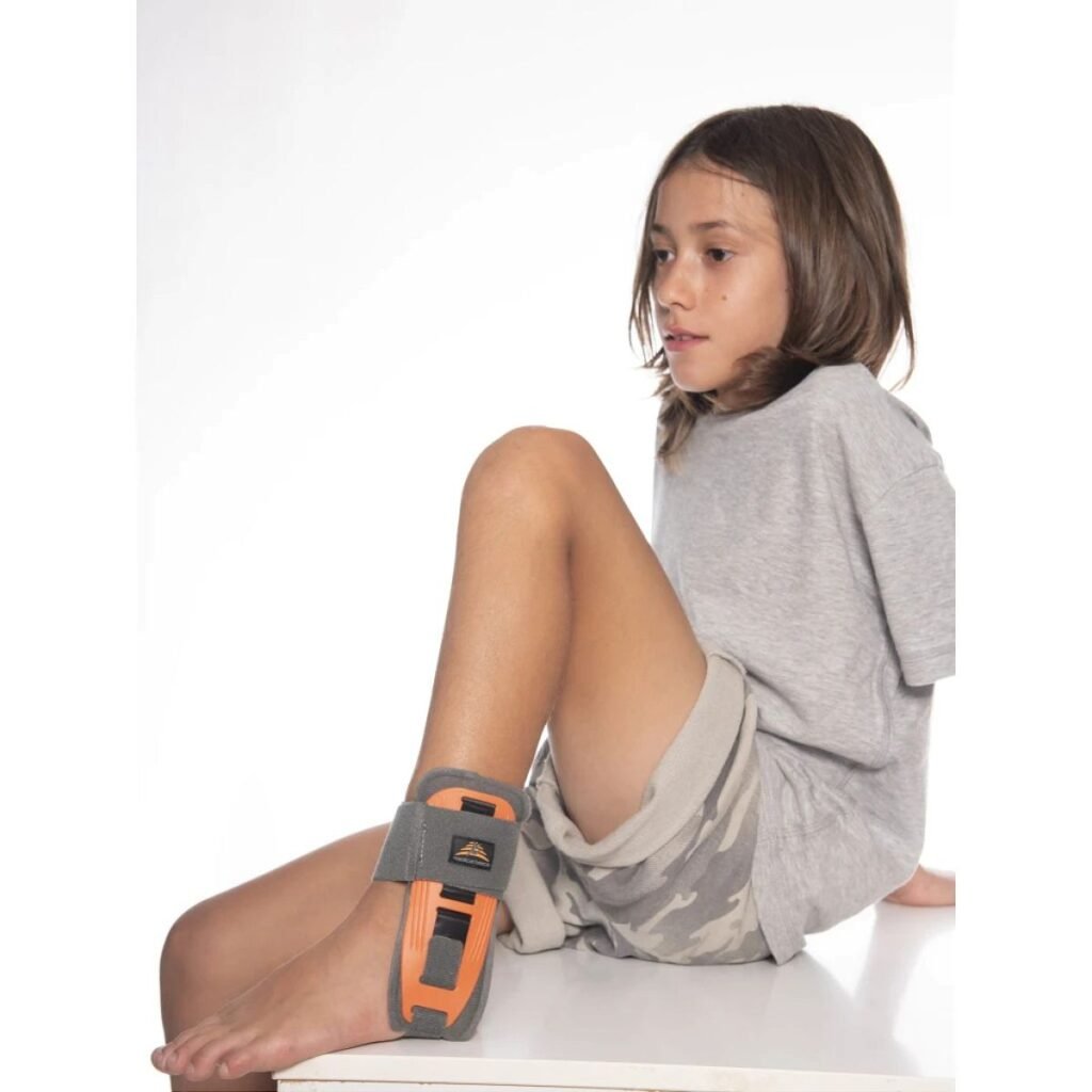 Alternative view of Παιδικός νάρθηκας ποδοκνημικής τύπου AIR- CAST με αεροθαλάμους MB.625